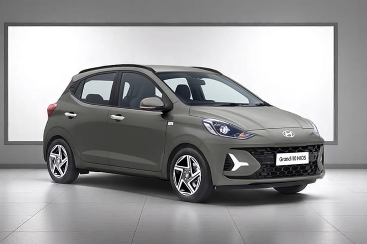 Color Amazon Grey